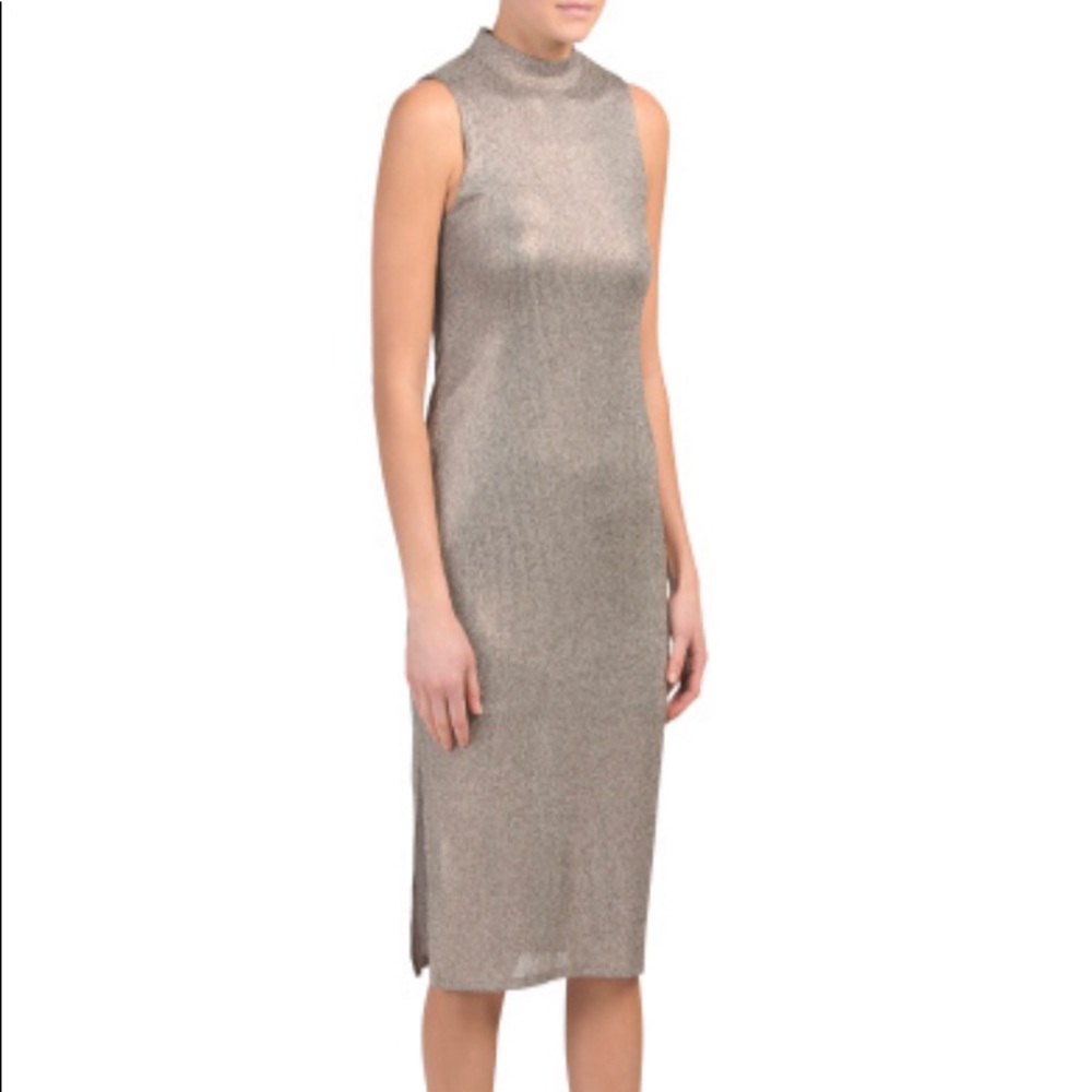 Sleeveless Mock Dress BCBG size S champagne